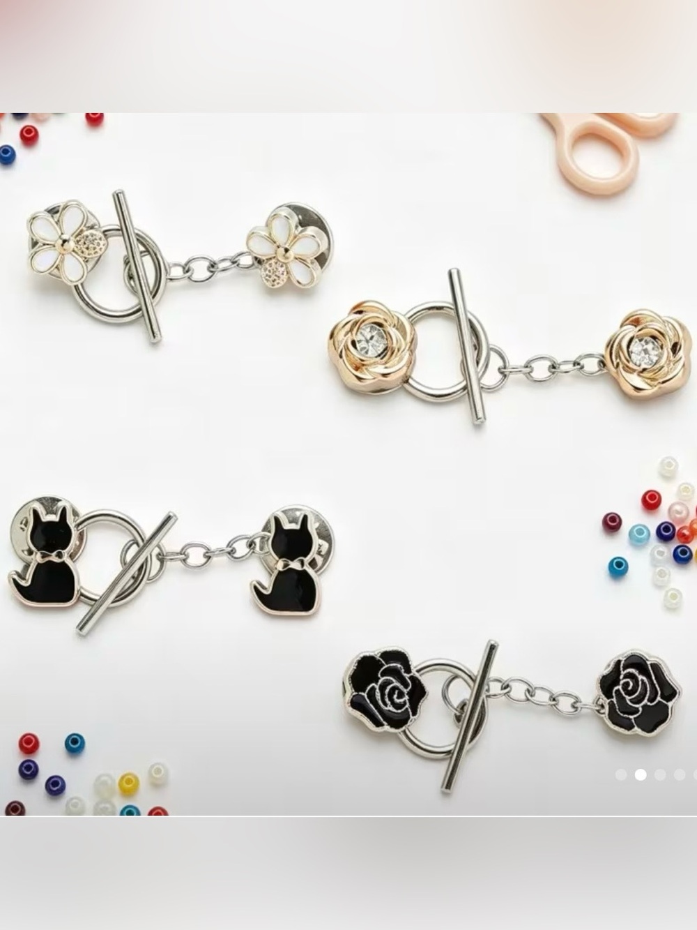 Set of 4 Flower and Cat Decorative Sweater Buckle Clips